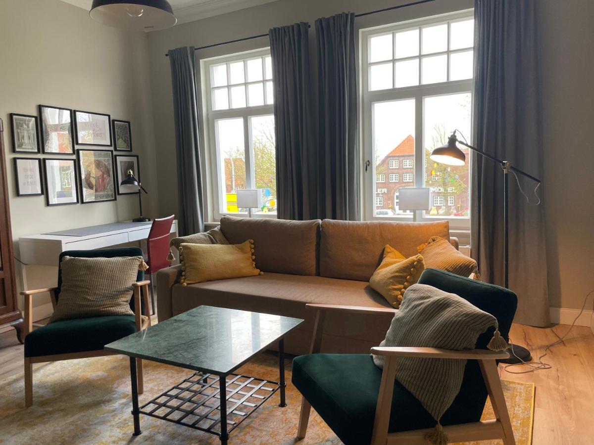 Luxus Lindenhof Apartments -Ferienwohnungen In Friesland An Der Nordsee Am Naturschutzgebiet Urwald Neuenburg  Buitenkant foto